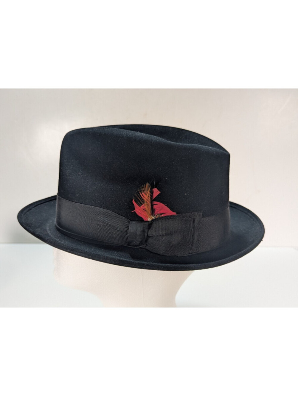Vintage Champ Fedora Hat Black Fur Felt Stretchlin Wind Trolley Feather Medium